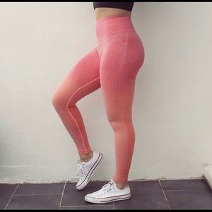 NWOT peach coral ombré leggings